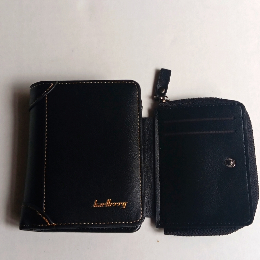 TRIFOLD LEATHER WALLET